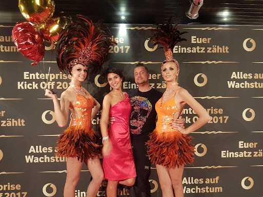 Party motto casino was anziehen