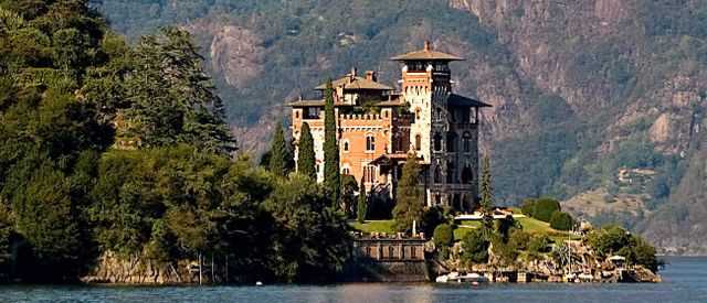 Where was casino royale filmed in italy